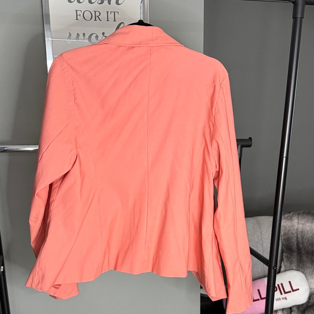 Torrid Vibrant open front Coral Blazer - Picture 3 of 3